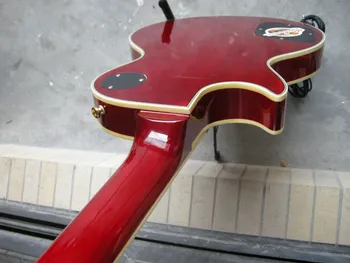 Custom shop 6 stings Custom red Electric Guitar,палисандровый vrat.Telo gitare je od mahagonija.pravi fotografije 9yue7