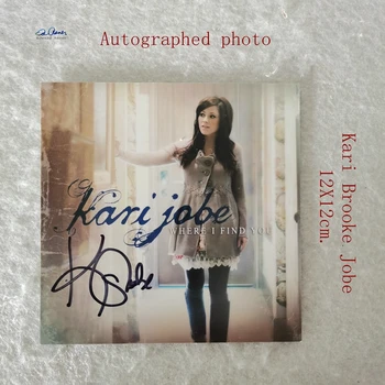 Fotografiju sa autogramom 12Х12см. Kari Brooke Jobe-američka moderna kršćanska pjevačica i tekstopisac. Otkad ju je prvi a