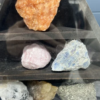 Prirodni Grube Rude Klastera Ljekovita Mineralna Crystal Studija Uređenje Doma